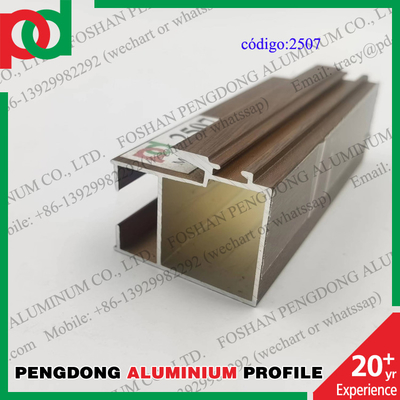 0.15 มม. T5 Temper Wood Finish โปรไฟล์อลูมิเนียมสำหรับ Bolivia Series L20 L25 L32 L5000