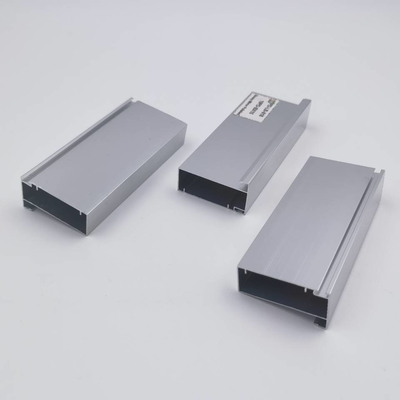 โปรไฟล์ครัวอลูมิเนียมเคลือบผงสีเงินสว่างสำหรับ ACP
